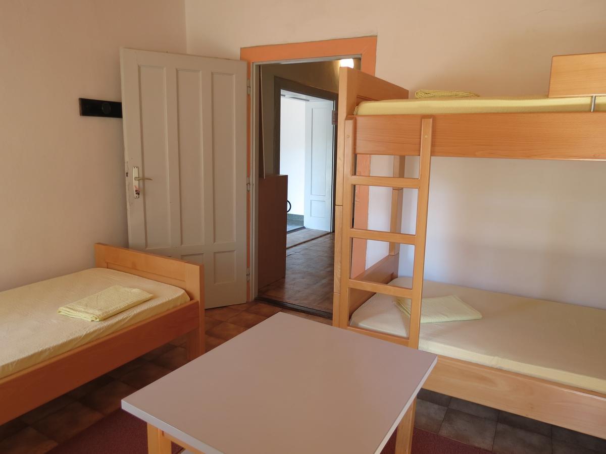Hi Hostel Veli Lošinj Dış mekan fotoğraf